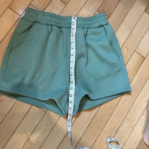 SHEIN Sage Green Pull On Sweatpants Shorts - Medium - Picture 10 of 10